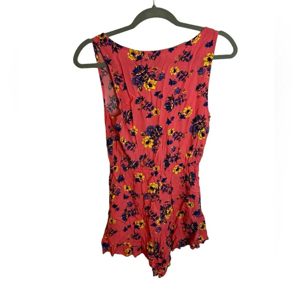 MINKPINK FLORAL ROMPER - Picture 2 of 4